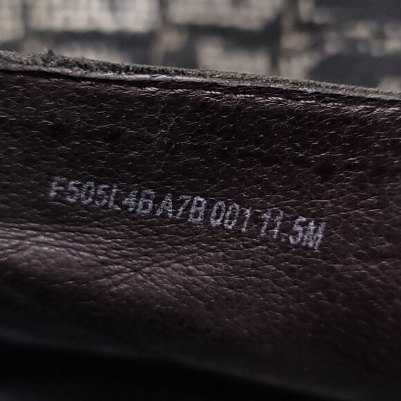 John Varvatos Portland Chukka - Picture 9 of 10